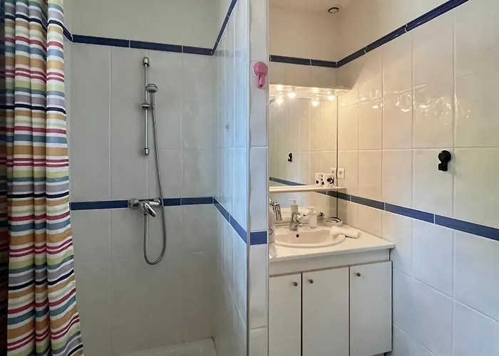 Maison Agreable Et Lumineuse, Jardin Vue Nature, Aveyron *