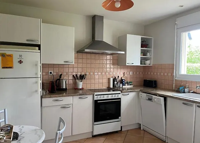 Maison Agreable Et Lumineuse, Jardin Vue Nature, Aveyron * Nant