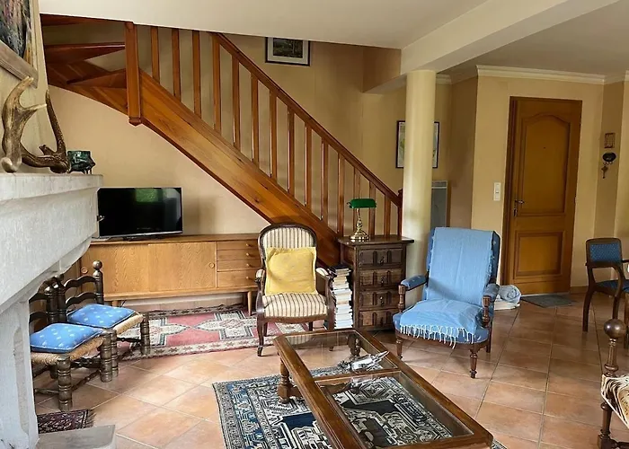 Σπίτι διακοπών Maison Agreable Et Lumineuse, Jardin Vue Nature, Aveyron